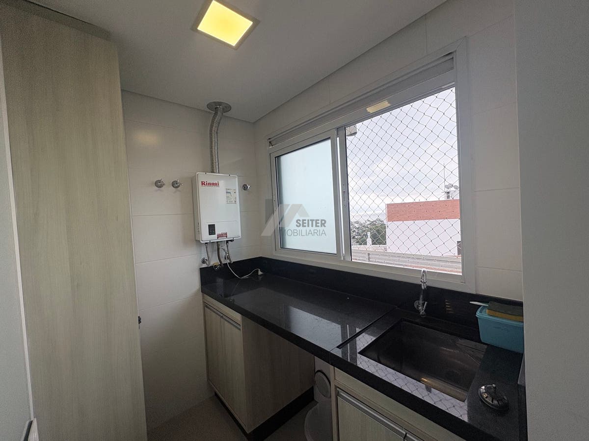 Apartamento 3 domitorios suite venda Florianopolis Agronomica