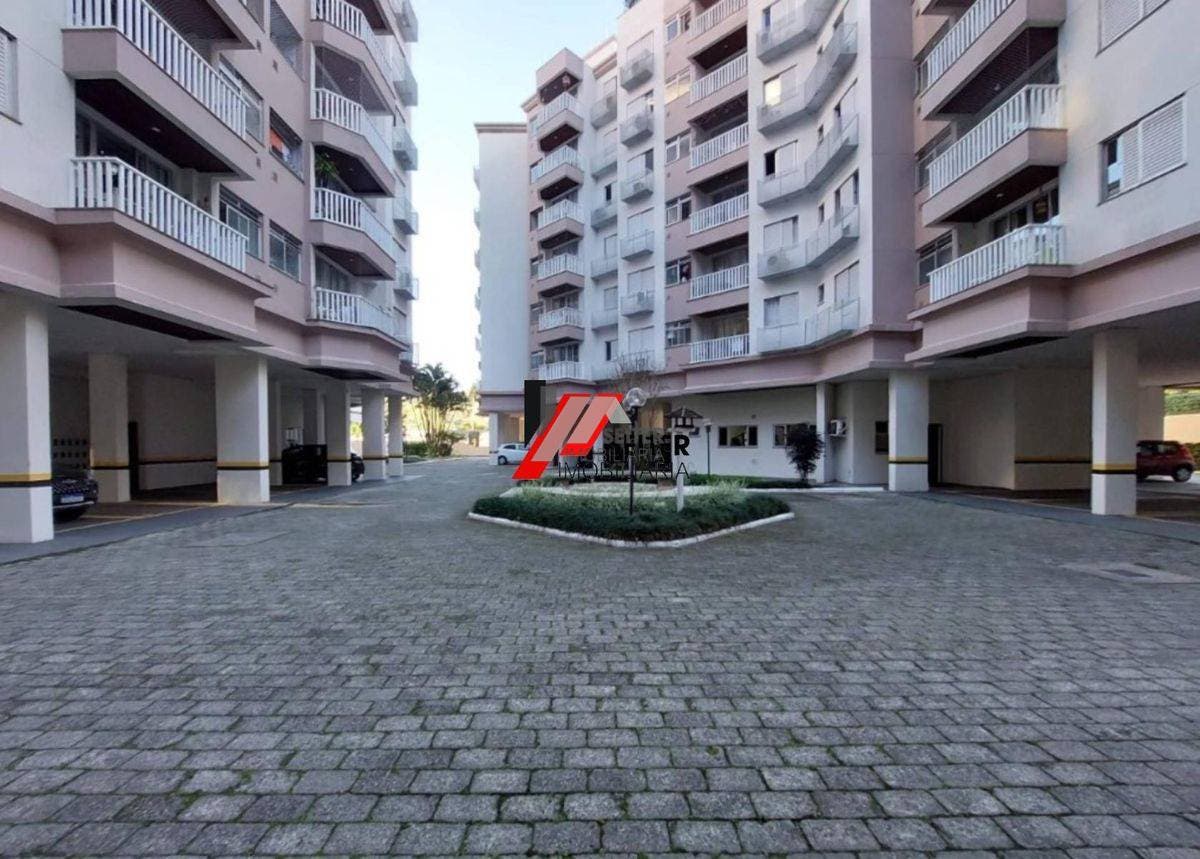Apartamento de 3 dormitorios e 1 vaga a venda no Itacorubi