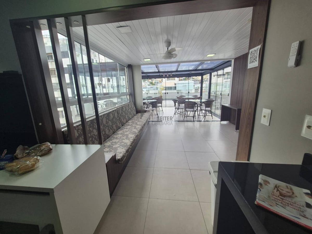 Apartametno de 3 quartos para alugar no centro de florianopolis