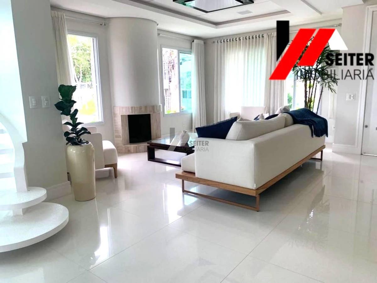 Casa 4 suítes à venda Itaguaçu Florianópolis