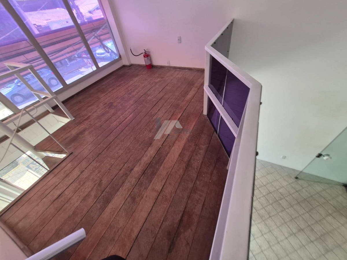Loja para locação no Shopping Via Lagoa
