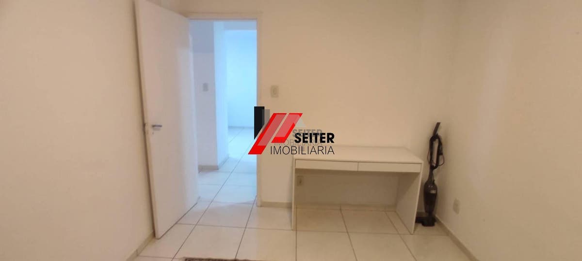 Apartamento mobiliado a venda no centro de Florianopolis