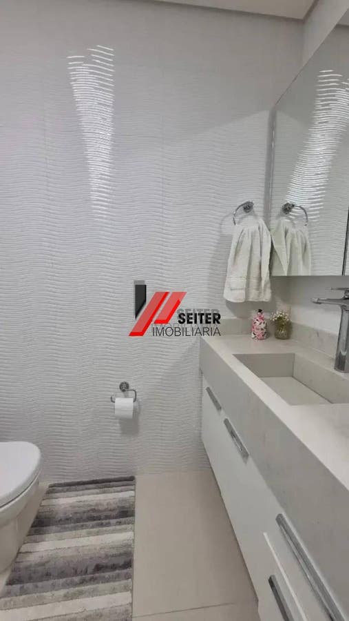 Cobertura 2 dormitórios com suite venda Centro Florianópolis