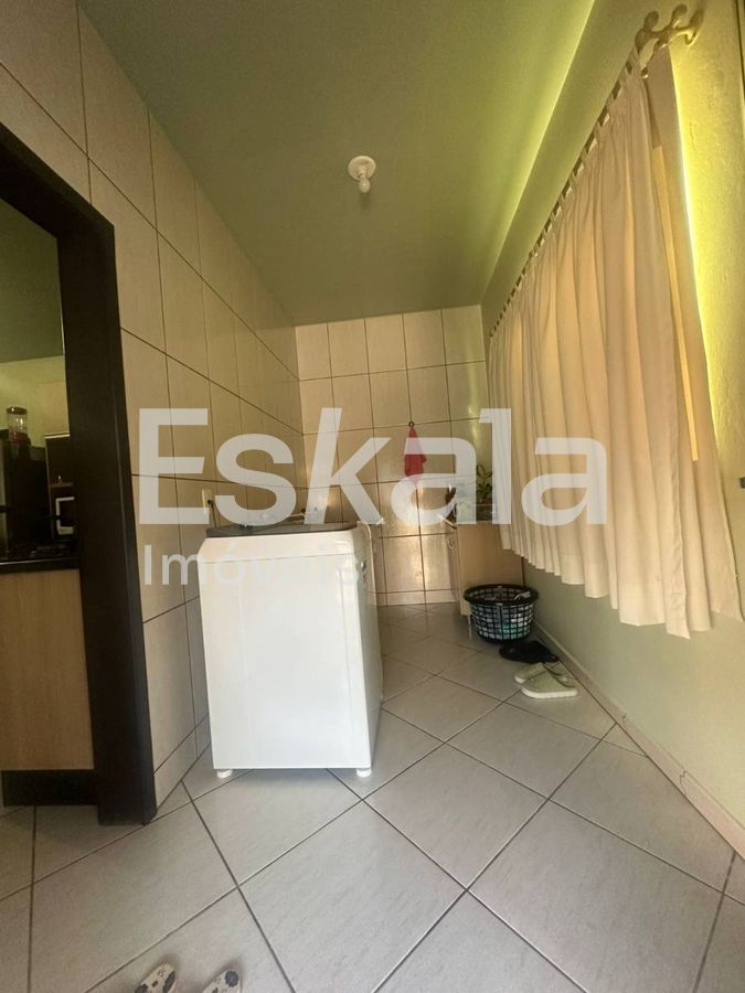 Casa semi-mobiliada com 01 suíte + 02 quartos joão pessoa - jaraguá do sul