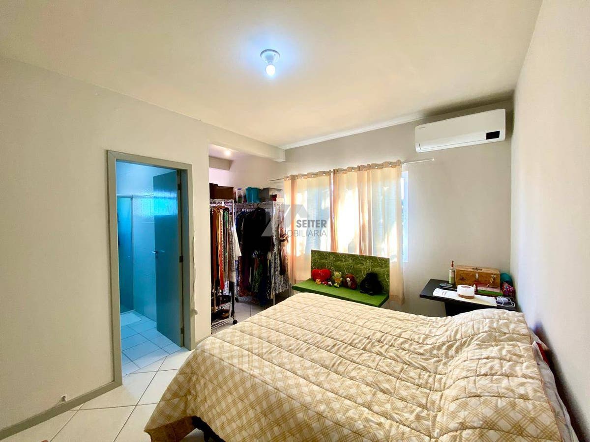 Casa de 4 dormitorios a venda Florianopolis Campeche