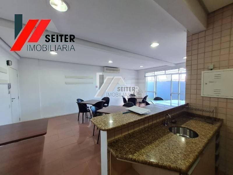 Apartamento de 3 Dormitorios a Venda Florianopolis Centro