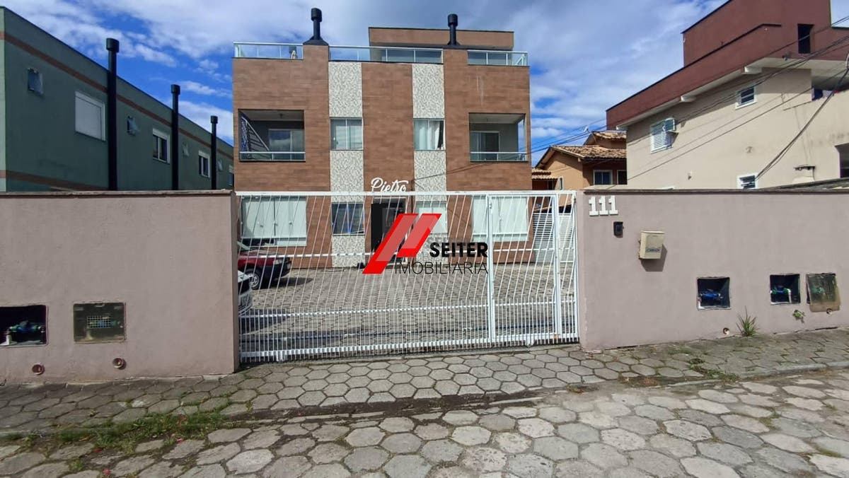 Apartamento à venda com 2 dormitórios no Campeche Florianópolis