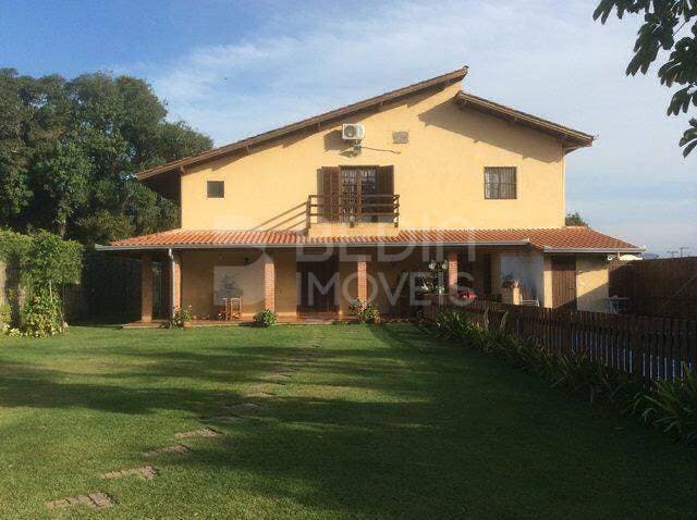 Casa de 5 quartos, 377m² no bairro São Francisco de Assis, em Camboriú | Eu Corretor