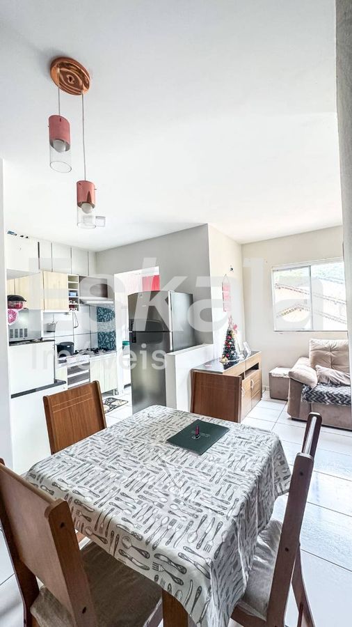 Apartamento Semi-Mobiliado com 03 Dormitórios Ilha da Figueira - Guaramirim