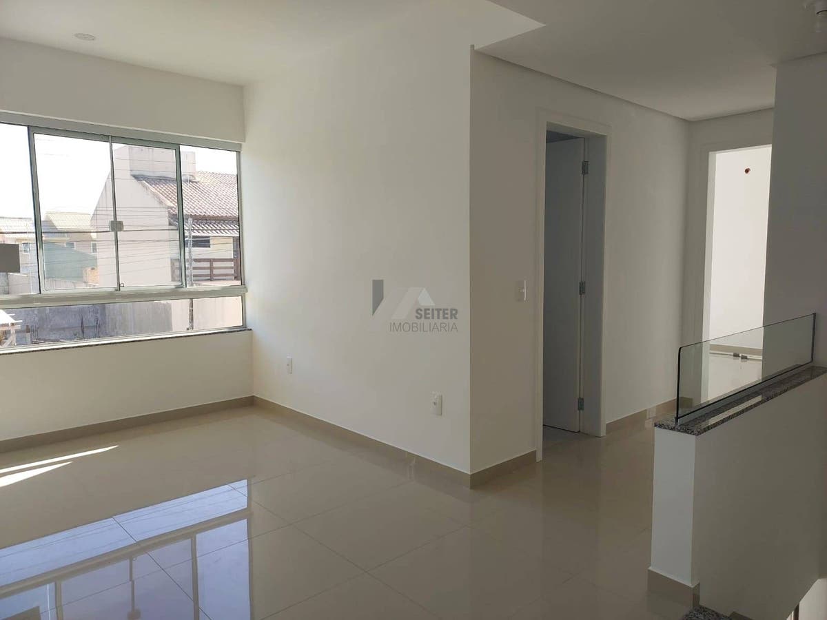 Casa a venda no Carianos Florianopolis