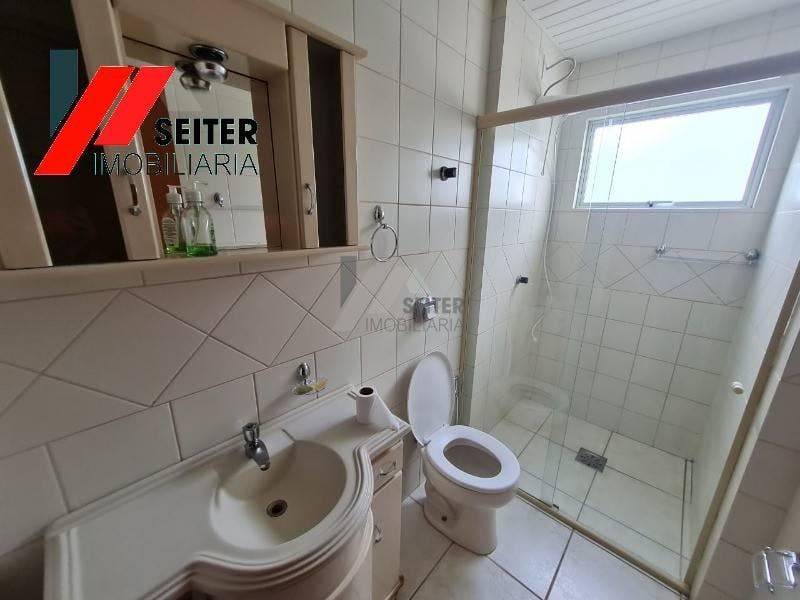 Apartamento 2 dormitorios UFSC