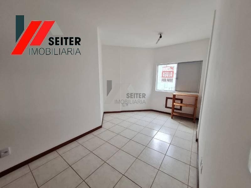 Apartamento 2 dormitorios UFSC