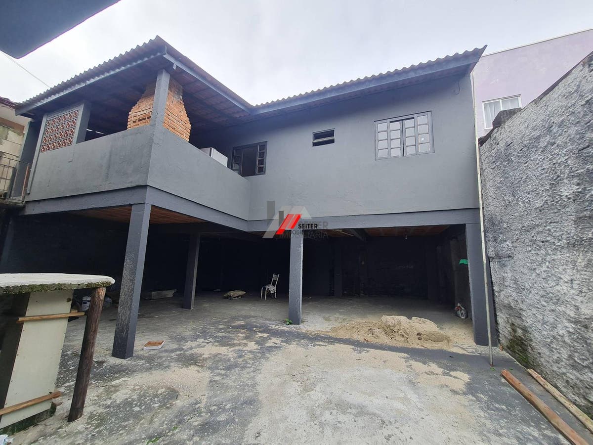 Casa grande venda Monte Verde Florianopolis