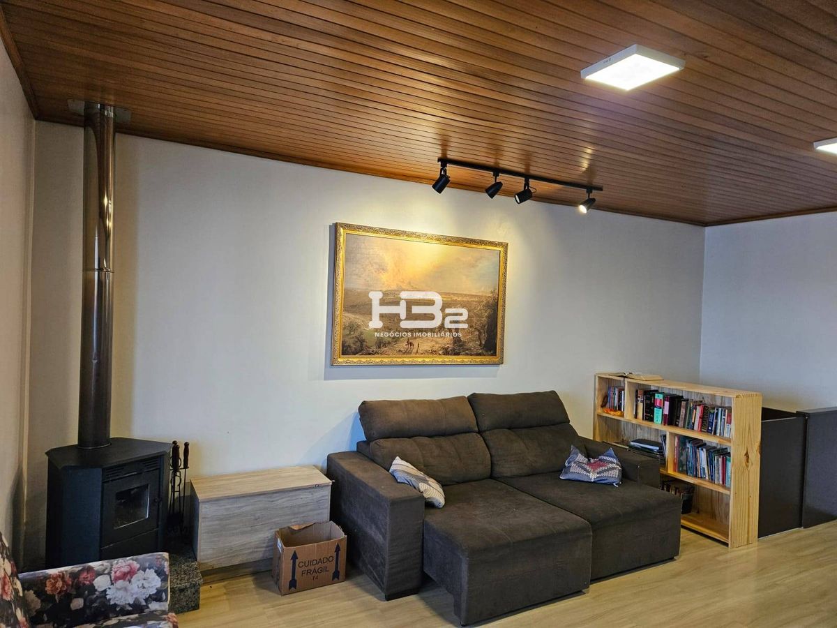 Casa Á Venda