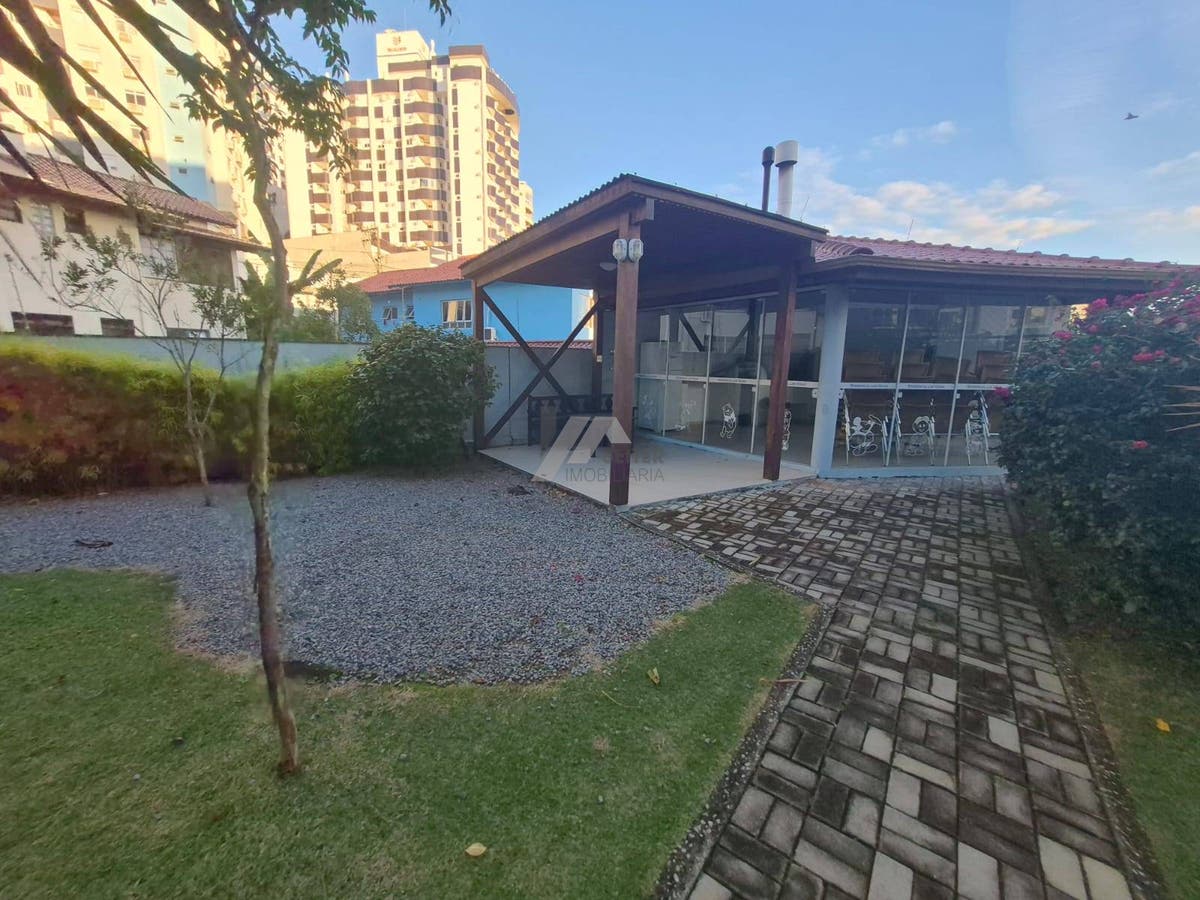 Apartamento de 2 dormitorios com suite a venda Itacorubi Residencial Las vegas