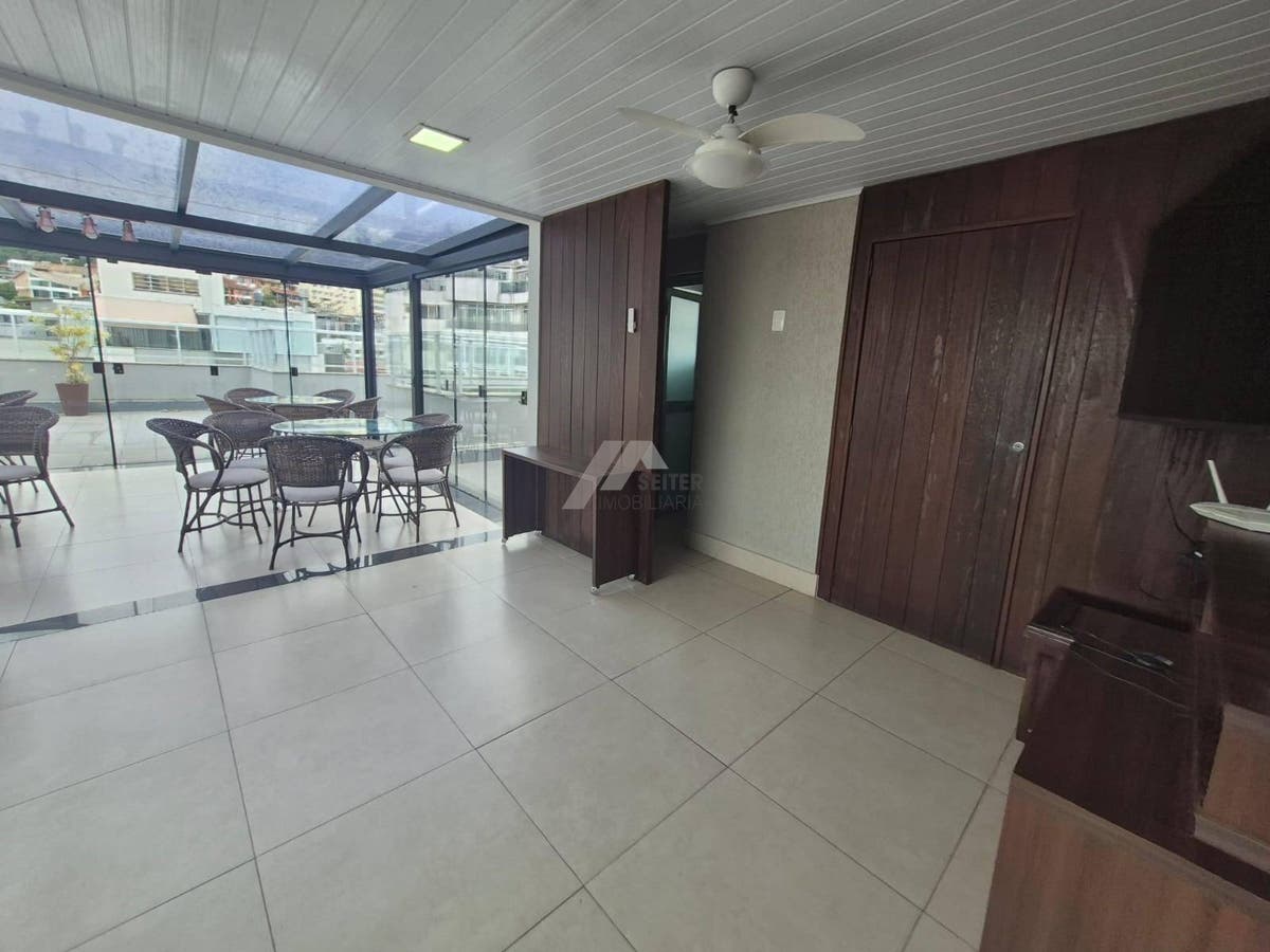 Apartametno de 3 quartos para alugar no centro de florianopolis