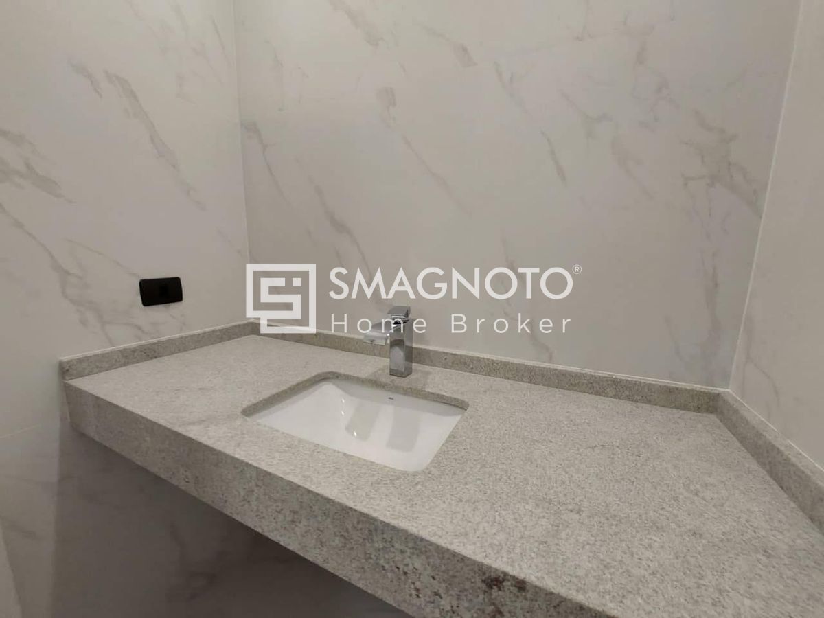 Sobrado com 4 dormitórios à venda, 305 m² por R$ 2.250.000,00 - Santa Rosa - Piracicaba/SP