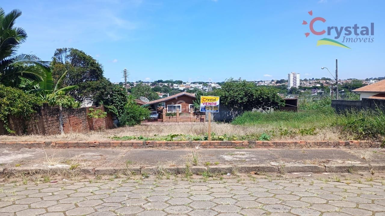 Terreno em Vila Jussara Maria - Avaré. Foto 2