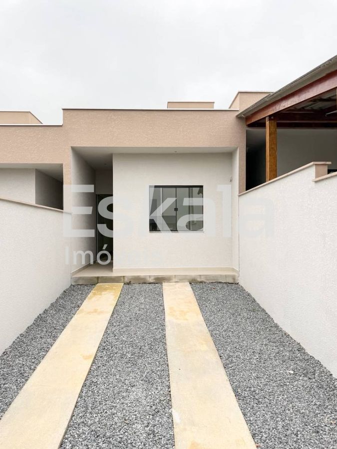 Casa Geminada Com 02 Dormitórios Escolinha - Guaramirim