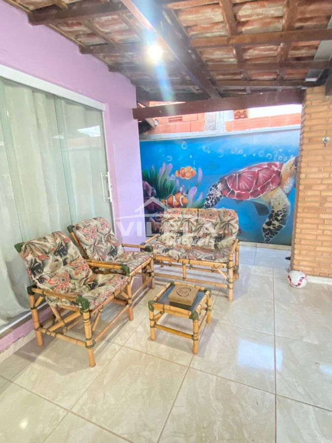 Casa com terreno grande-travessão-caragatatuba-sp