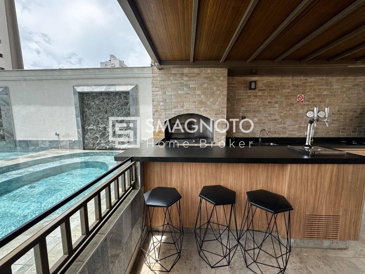 Apartamento com Varanda Gourmet e Vista Privilegiada no Bairro São Judas