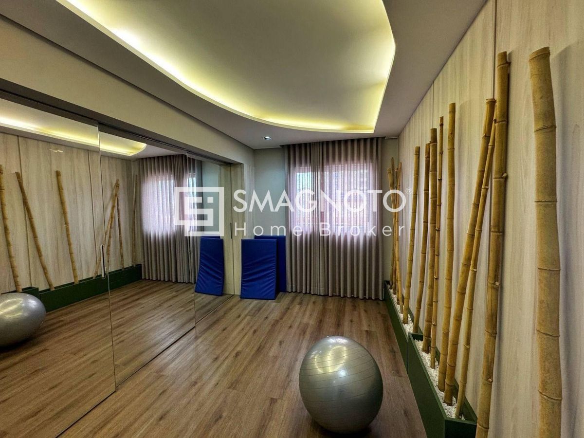 Apartamento com Varanda Gourmet e Vista Privilegiada no Bairro São Judas