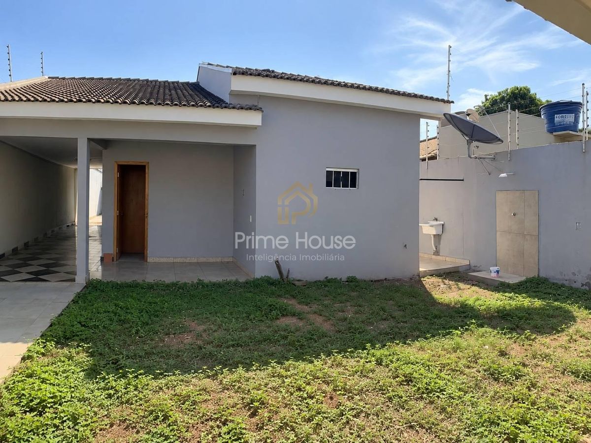 Vende-se Casa no Bairro Altos do Coxipó