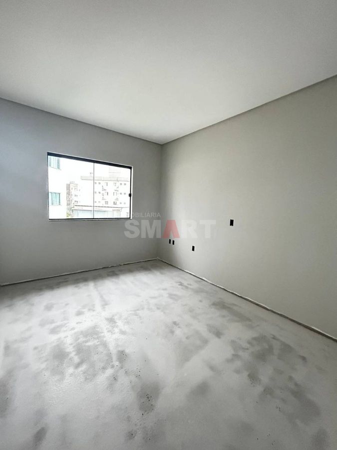 Geminado Duplex Suíte + 2 Quartos no bairro Amizade