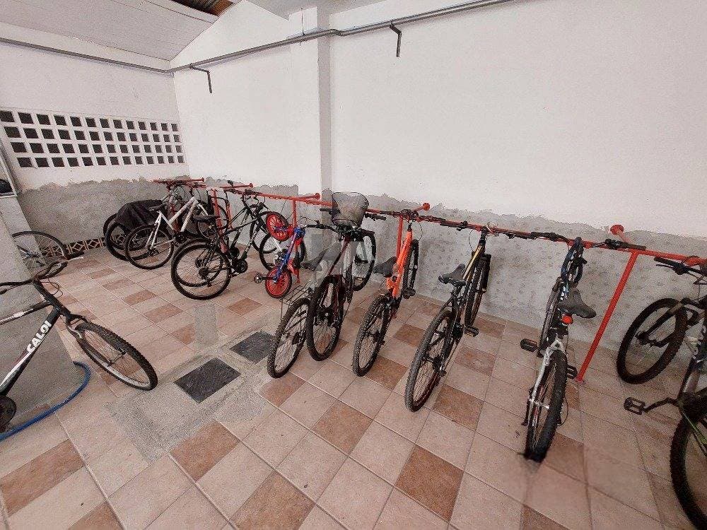 Apartamento de 3 quartos a venda na Av Mauro Ramos Centro