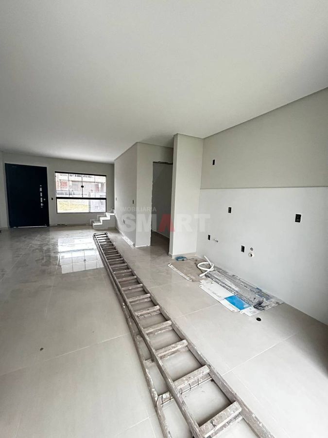 Geminado Duplex Suíte + 2 Quartos no bairro Amizade
