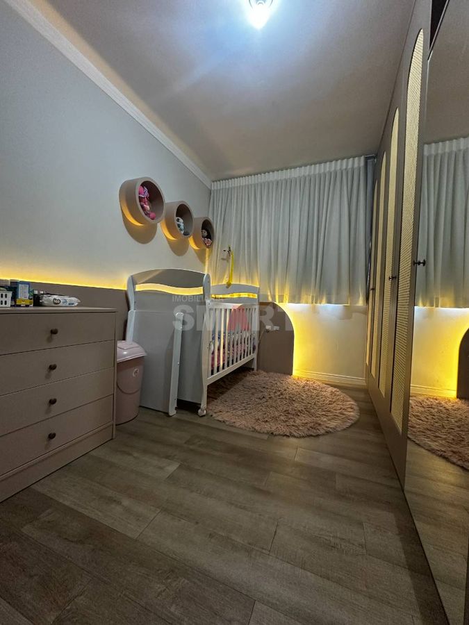 Apartamento com Elevador Semimobiliado Em Região Central com Suíte + 1 Quarto