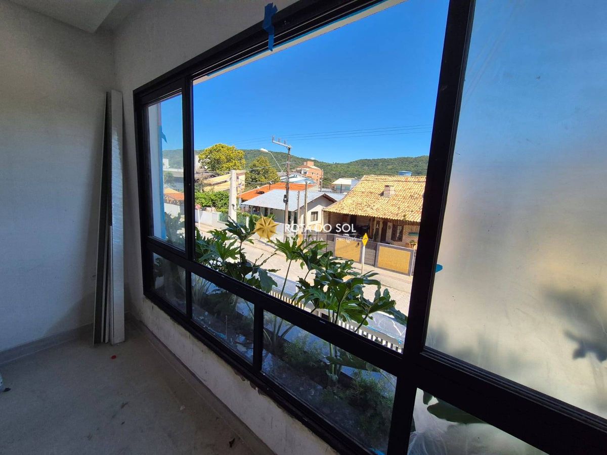 Sobrado 2 suítes novo à venda Praia Bombas Bombinhas SC — foto 6