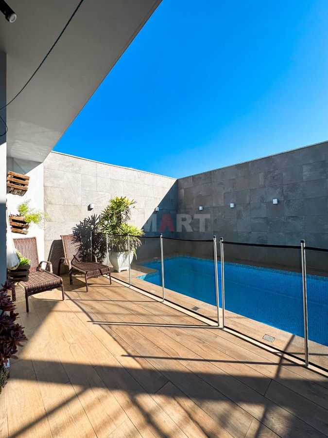 Casa na Ilha da Figueira com Suíte + 02 Dormitórios, Piscina e Área de Festa