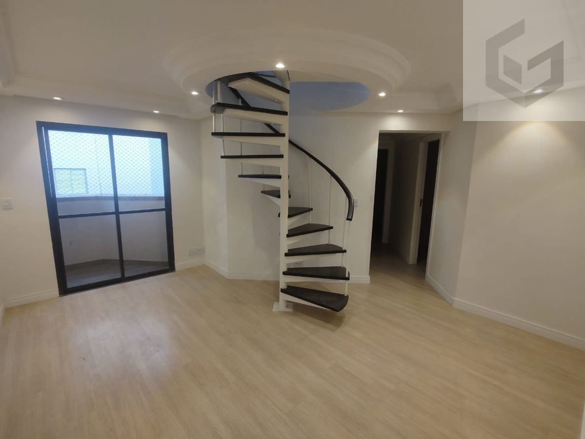 Duplex com 3 Quartos, Vila Carrão - São Paulo