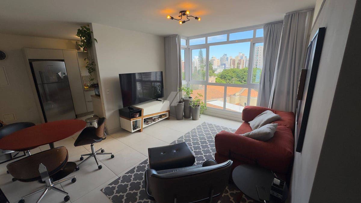 Apartamento 2 dormitórios a Venda no Centro