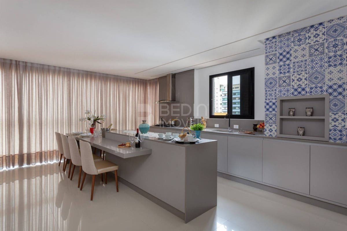 Apartamento de 3 quartos, 123m² no bairro Centro, em Balneário Camboriú | Eu Corretor
