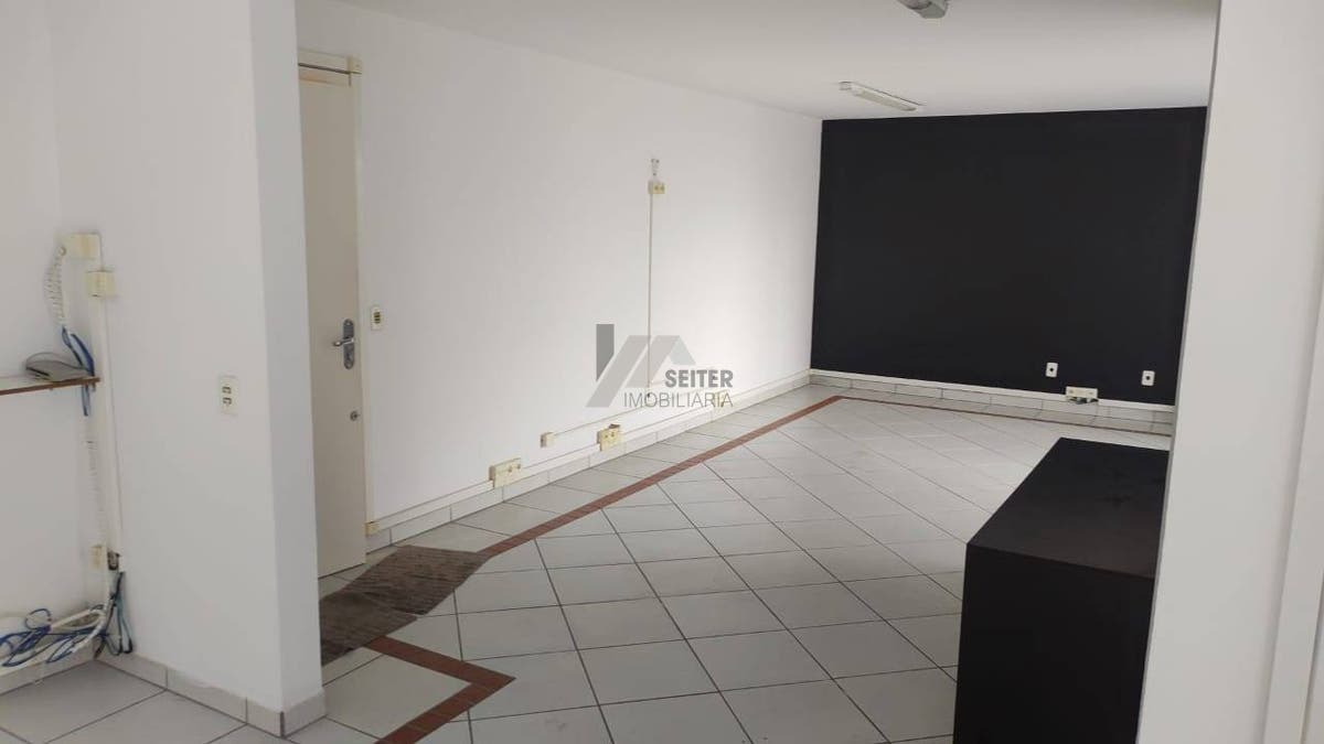 Sala comercial para alugar no centro de Florianópolis proximo ao mercado publico
