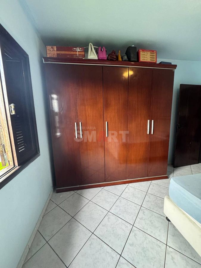 Casa com 3 Quartos no Bairro Rau