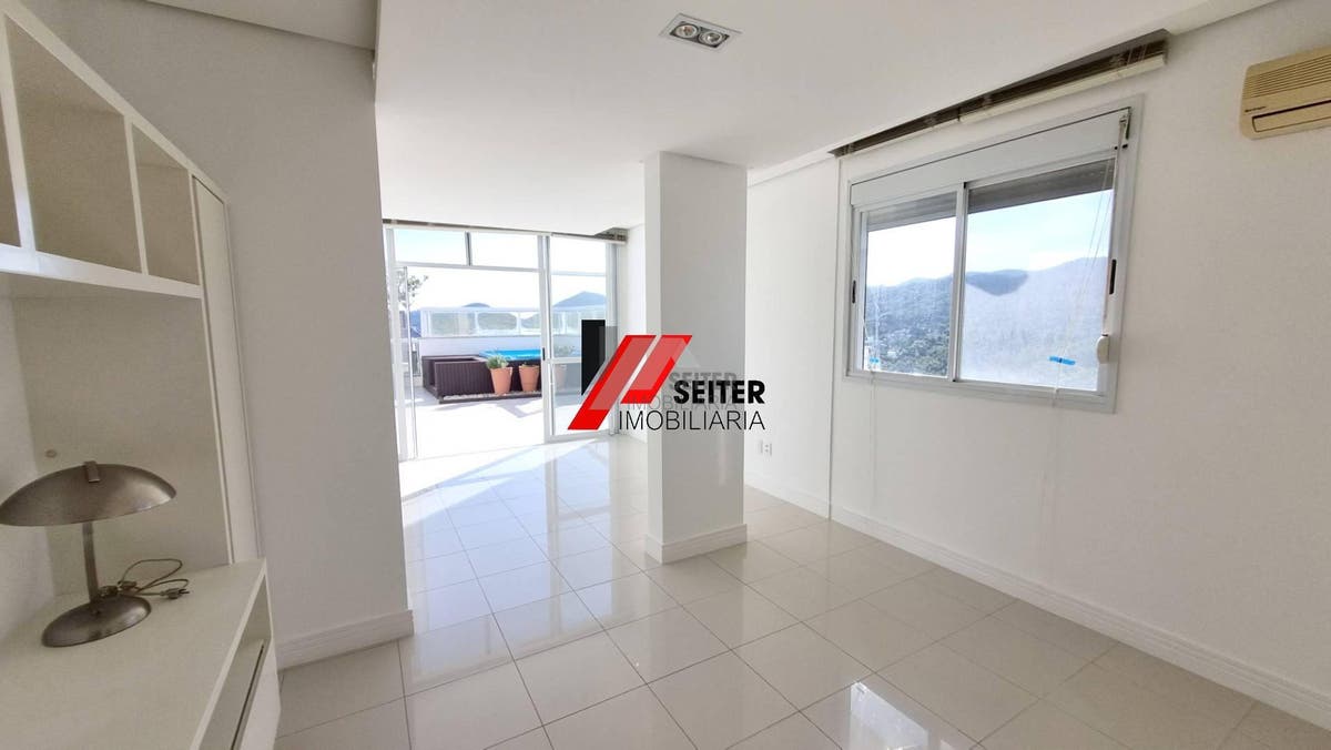 Cobertura vista para o mar venda João Paulo Florianópolis