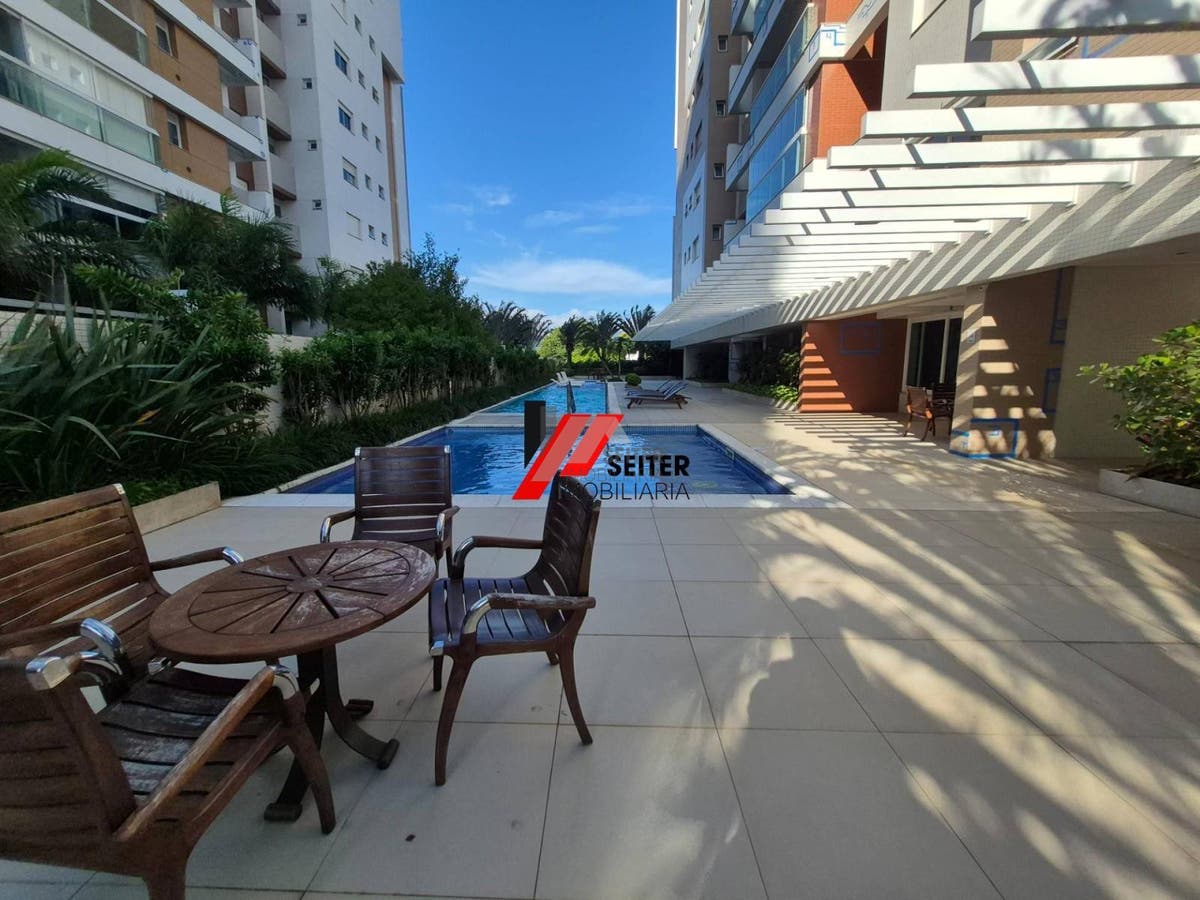 Apartamento de 2 quartos para alugar na Agronômica florianópolis