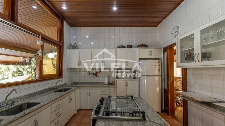 Casa na praia do pulso em ubatuba-sp