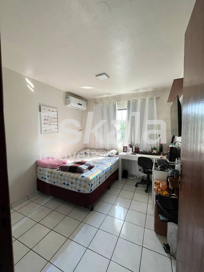 Casa Com 04 Quartos, Sendo 01 Suíte Com Closet Vila Lenzi - Jaraguá do Sul