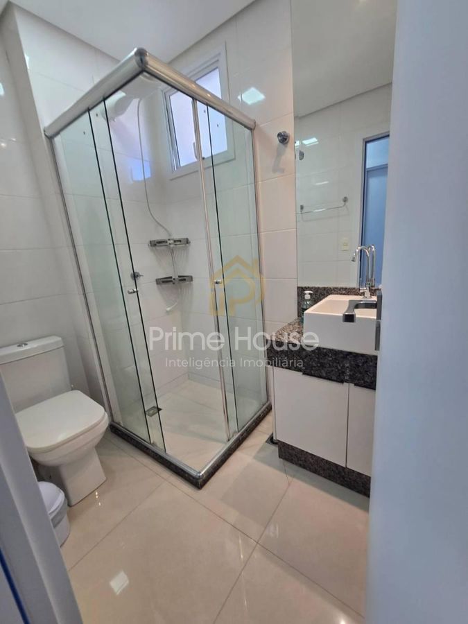 Vende-se Apartamento Semi Mobiliado no Edifício Jardim Beira Rio - Cuiabá