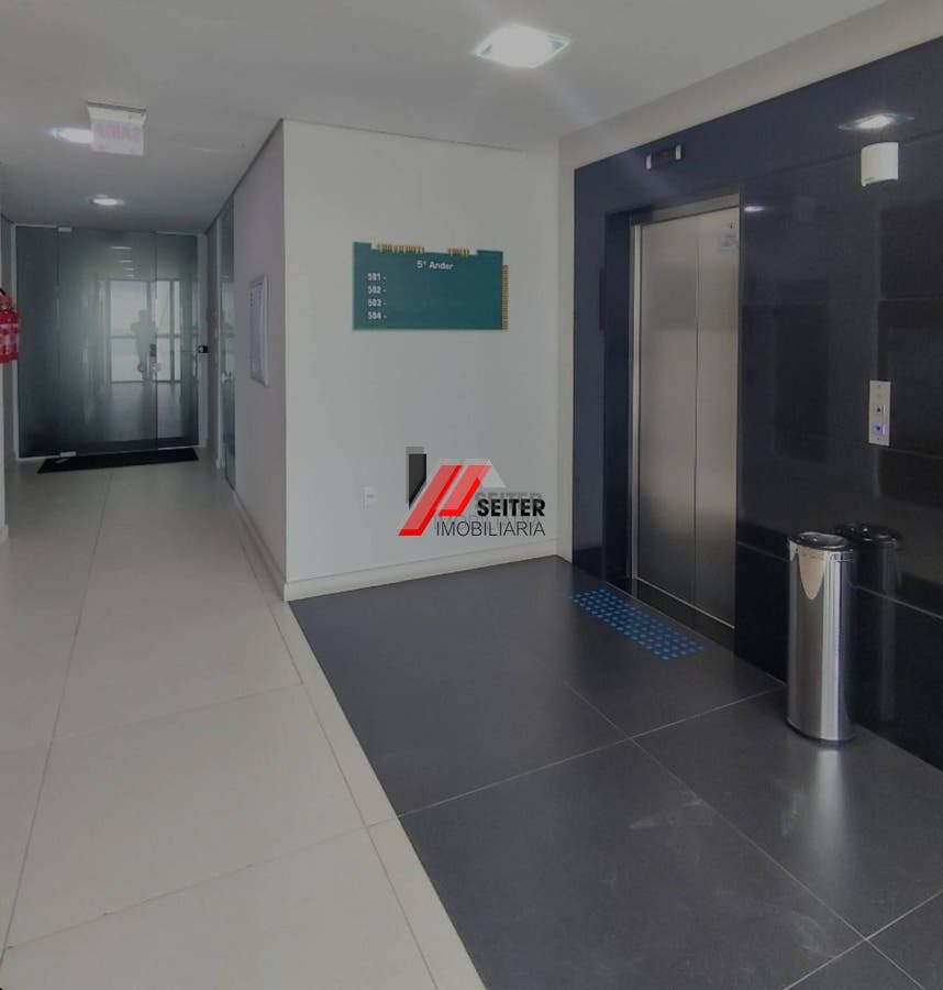 Sala comercial com vista ao Mar a venda
