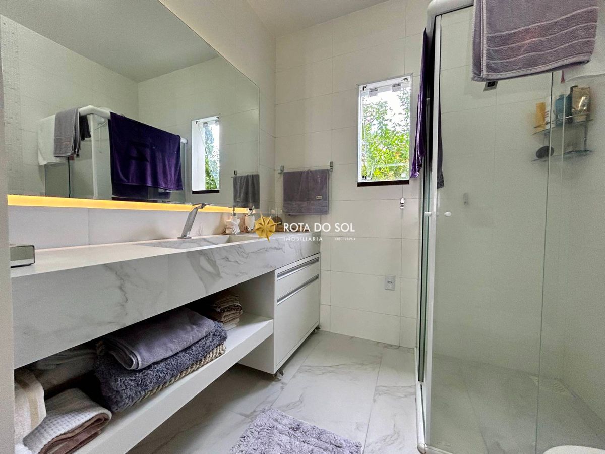 Casa de praia com piscina 5 quartos à venda Praia Centro Bombinhas SC - 33