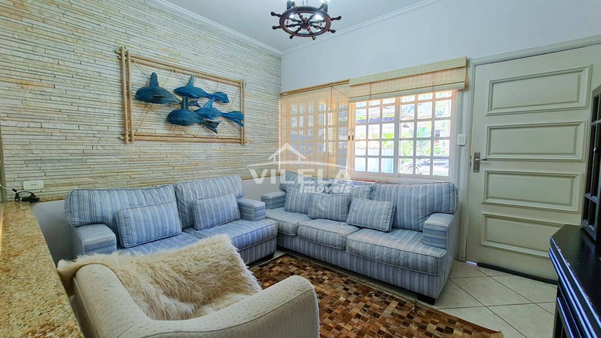 Belíssima Casa à Venda, Massaguaçu - Caraguatatuba