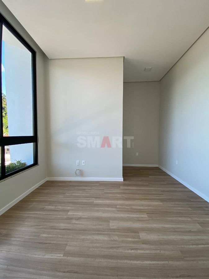 Geminado Triplex com Suíte mais 2 Quartos no Vila Lenzi