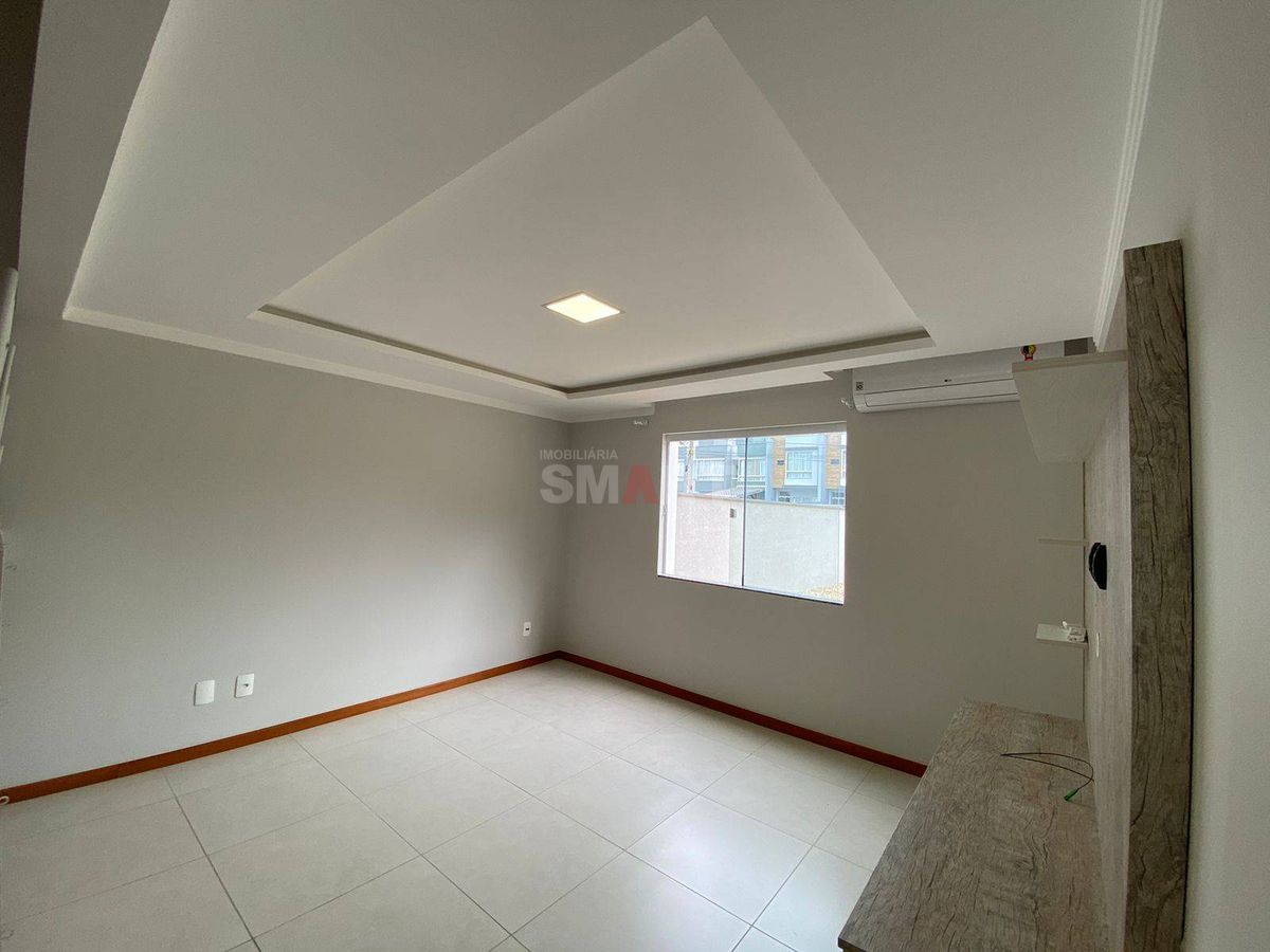 Geminado Duplex Semimobiliado com Suíte mais 2 Dormitórios