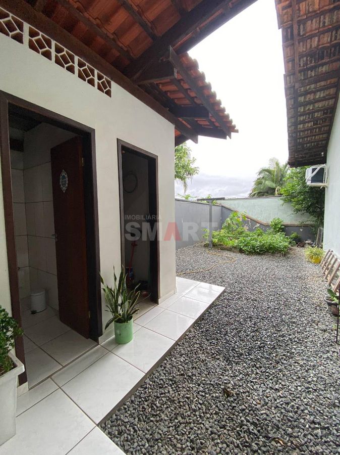 Casa com 4 Quartos à Venda em Três Rios do Sul