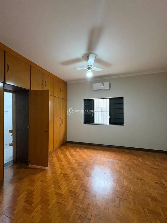 Casa, 3 quartos, 261 m² - Foto 14